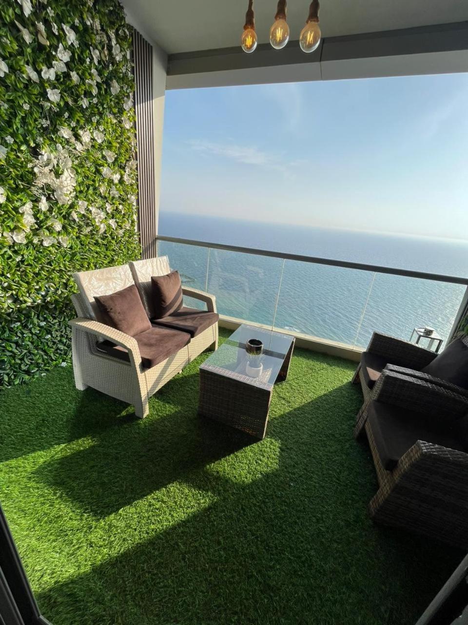 برج داماك الجوهرة Damac Tower Apartment *